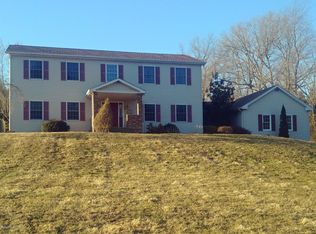 1486 Grist Mill Dr, Weatherly, PA 18255