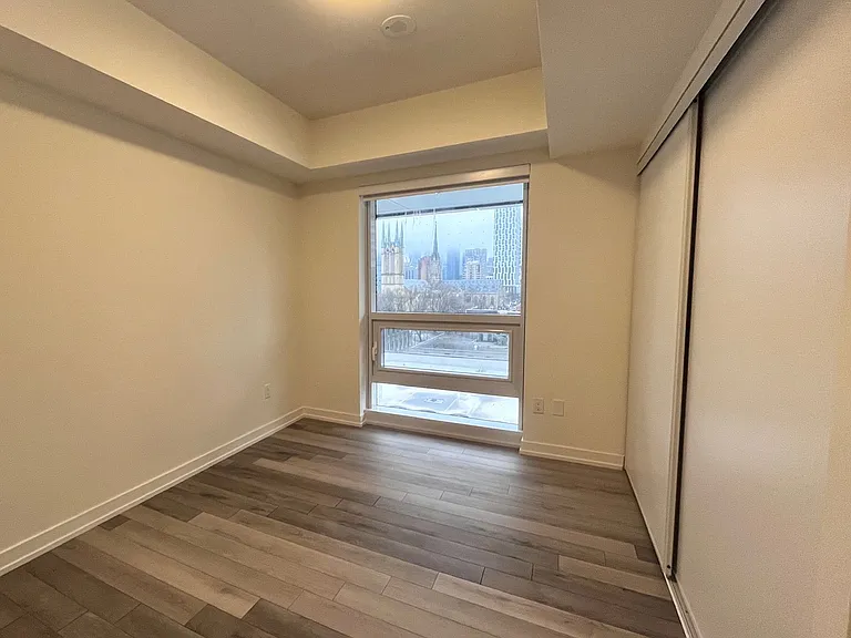 89 Church St #804 — Photo 9