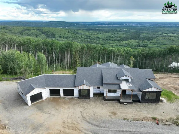1280 Crestline Dr, Fairbanks, AK 99709