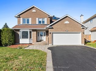 841 Montcrest Dr, Ottawa, ON K4A3C2