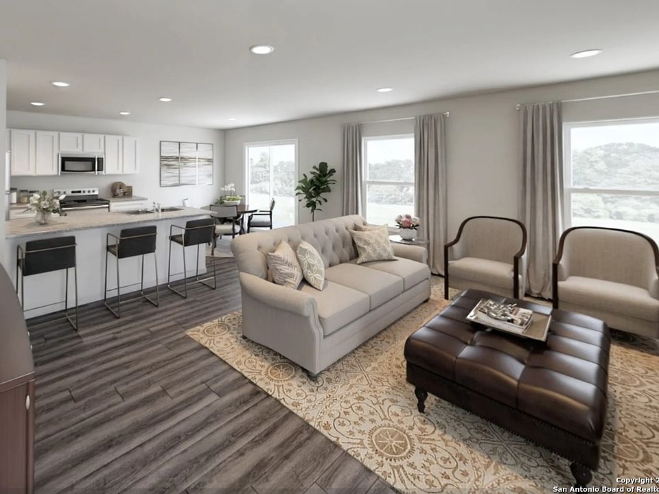 2nd image of 123 Sutton Place