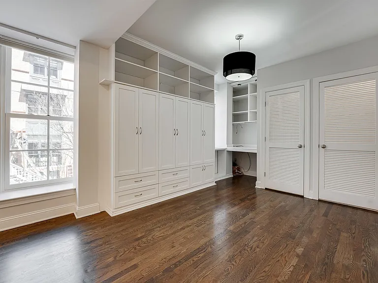 829 Washington St #5 — Photo 18