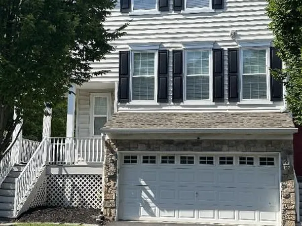2709 Whittleby Ct, West Chester, PA 19382