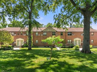61-16 245th Pl #2, Little Neck, NY 11362