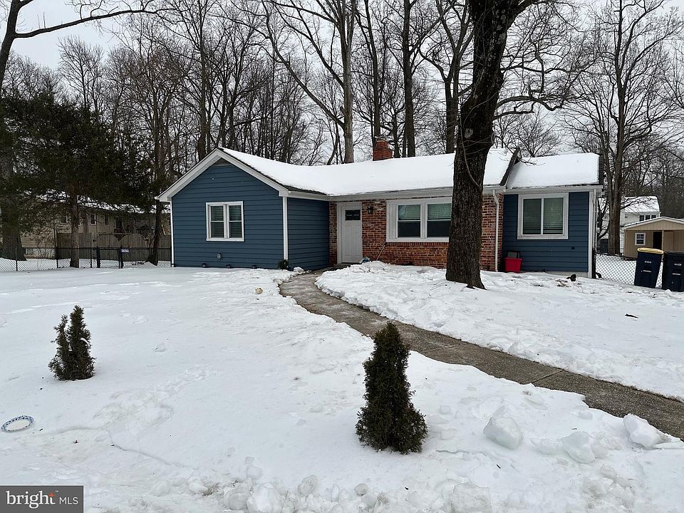 1st image of 9937 Franklin St
