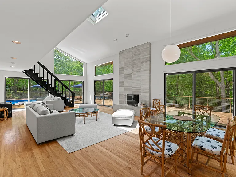 9 Quadrant Hill Rd — Photo 4