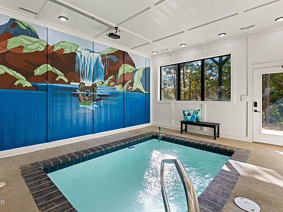 4th image of 1137 Reedmont Way