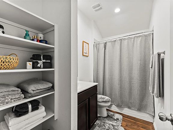 5th image of 20281 Portbec Dr
