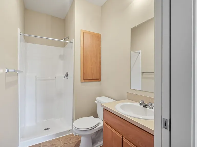 Baxter Ridge Apartments — Photo 33