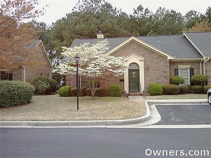 2nd image of 328 Inverness Dr SW