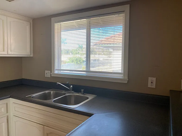 5748 Tilton Ave — Photo 14