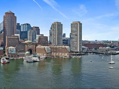 22 Liberty Dr #1D, Boston, MA, 02210