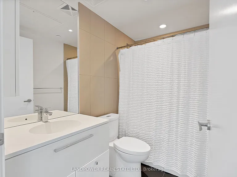 15 Grenville St #2609 — Photo 22