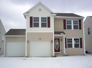 5790 Sable Ridge Dr SE, Grand Rapids, MI 49508