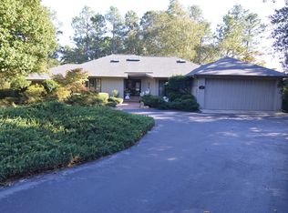 80 Hillcrest Rd, Pinehurst, NC 28374