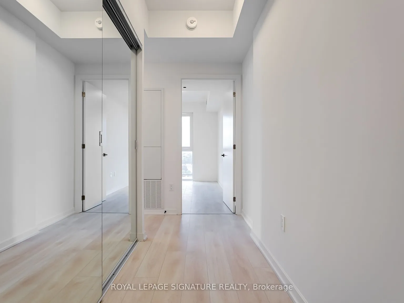 2 bed, $2,350 — Photo 4