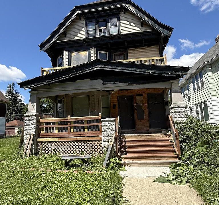 1st image of 2735 N 37th STREET #2737