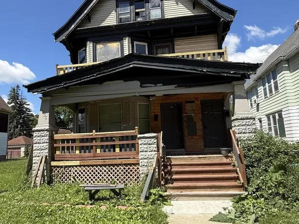 2735 N 37th STREET #2737, Milwaukee, WI 53210