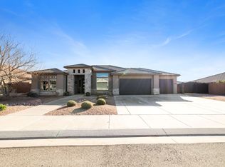 3402 E Chimney Rock Dr, St George, UT 84790