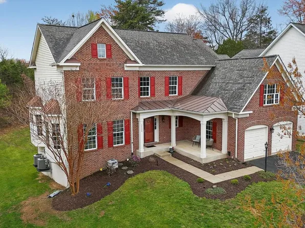 10228 Broadsword Dr, Bristow, VA 20136