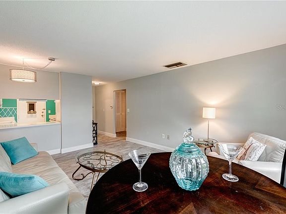 5th image of 2700 Bayshore Blvd APT 4102
