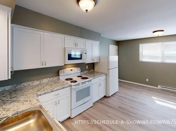 403 E Park St APT 23, Marquette, MI 49855