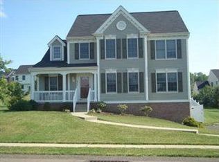 311 Hill Farm Ln, Valencia, PA 16059