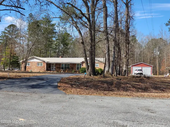 240 Rebel Dr, Macon, GA 31211