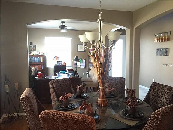 4th image of 654 Brookeshire Dr