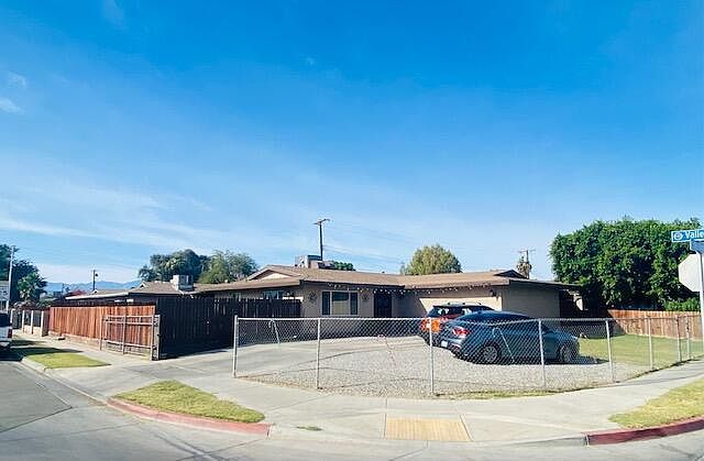 2nd image of 52447 Dos Palmas Ave