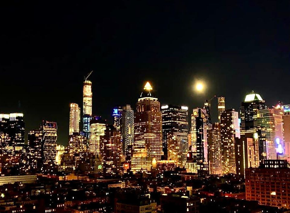 1st image of 500 W 43rd St APT 24E