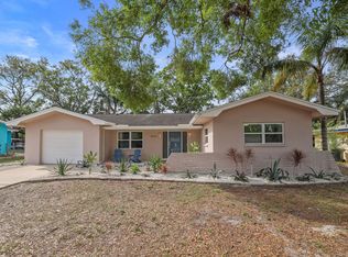1047 Robmar Rd, Dunedin, FL 34698