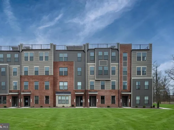 44576 Strabane Ter, Ashburn, VA 20147