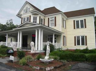 301 N 1st Ave, Dillon, SC 29536