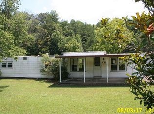 2757 W Wolfe Valley Rd, Clinton, TN 37716