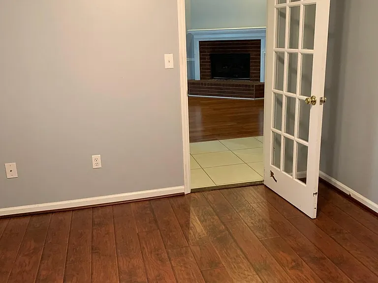 670 Tara Ln — Photo 12