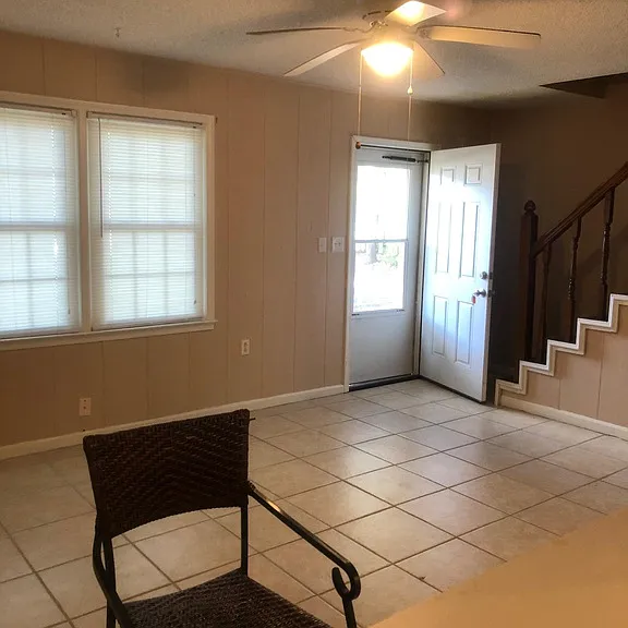 4405 Lakeside Dr — Photo 5