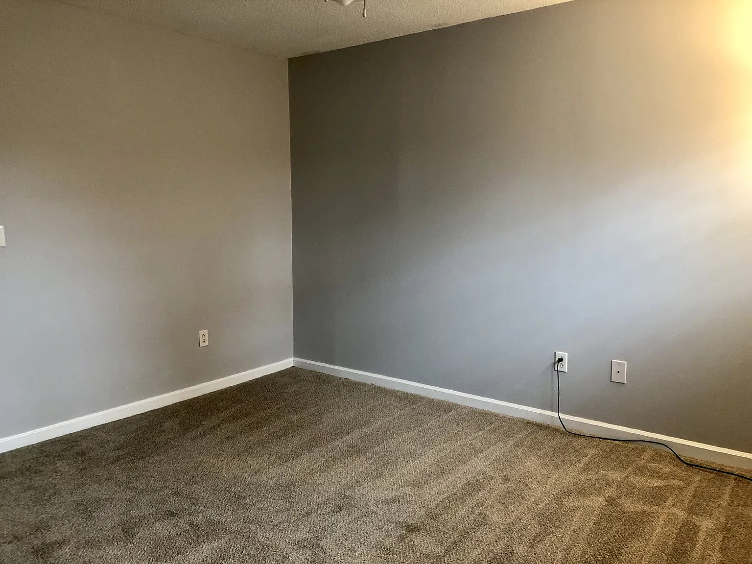 2 bed, 1.5 bath, 958 sqft, $1,650 — Photo 4