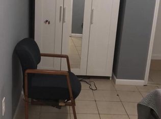 524 Broadway St #1, Elizabethport, NJ 07206