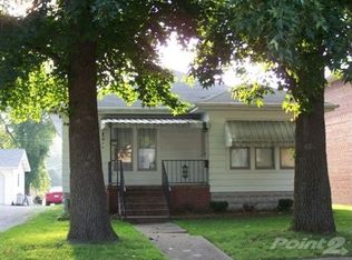 108 Onstott St, Du Quoin, IL 62832