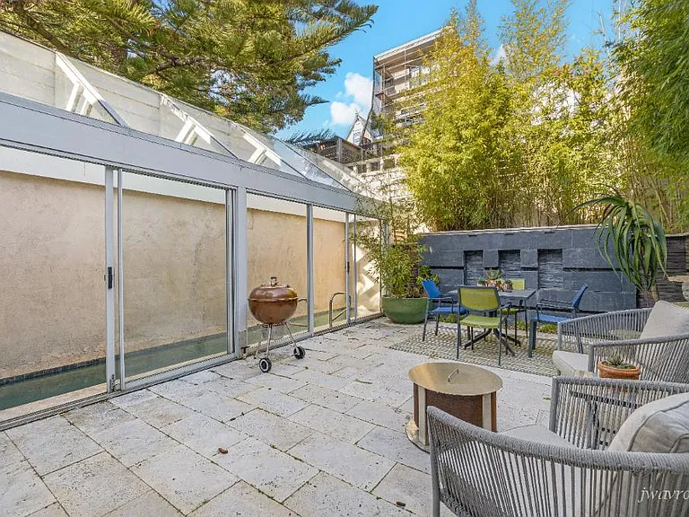 451 Eureka St — Photo 15