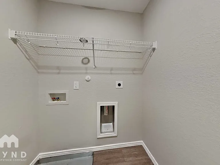 9515 Apple Ridge Ln — Photo 17