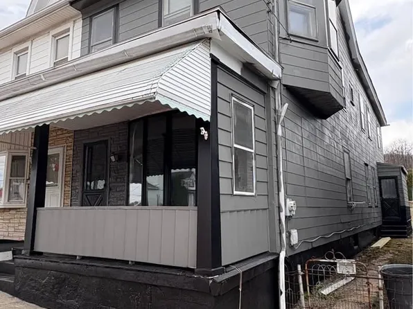 109 W Union St, Tamaqua, PA 18252