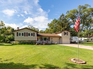 8626 Knoxville Rd, Milan, IL 61264