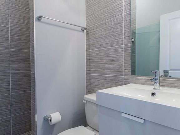 2nd image of 4304 Cresson St APT 12