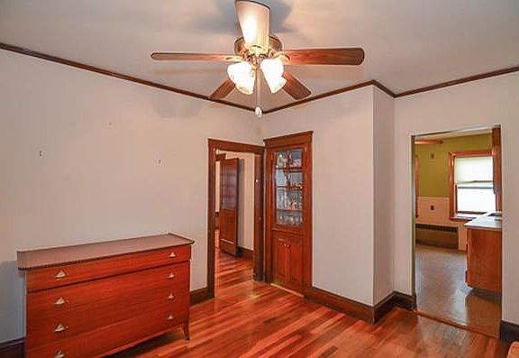 4th image of 46 Westminster Ave