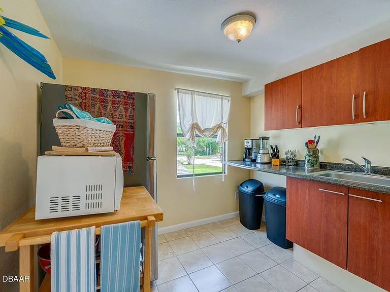 1536 John Anderson Dr — Photo 11