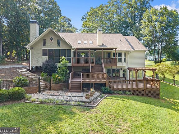 4th image of 5825 Sweetbottom Ln