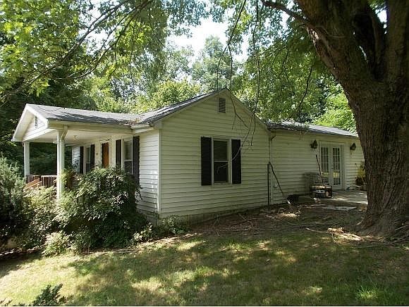 1st image of 141 Plazz Ave