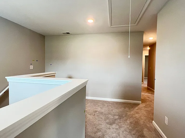 292 Grey Falcon Ave — Photo 26